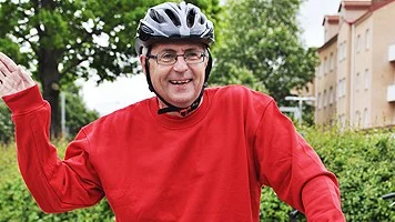 Kommunals Hans Hård cyklar 5,5 mil i dag.