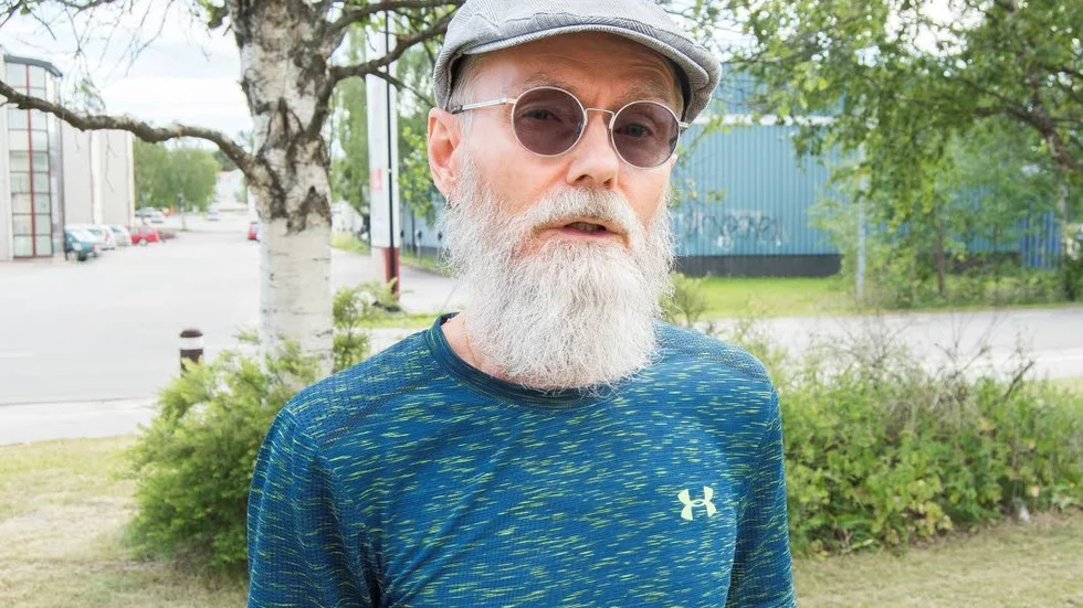 "Jag anser att jag bara använde mina demokratiska rättigheter att ifrågasätta SD:s politik", säger Lars-Göran Sundström.