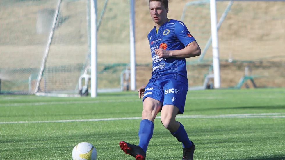 Niklas Rautiainen blir spelande tränare i VFC och får delat ansvar som huvudtränare med nye Fredrik Jansson.

