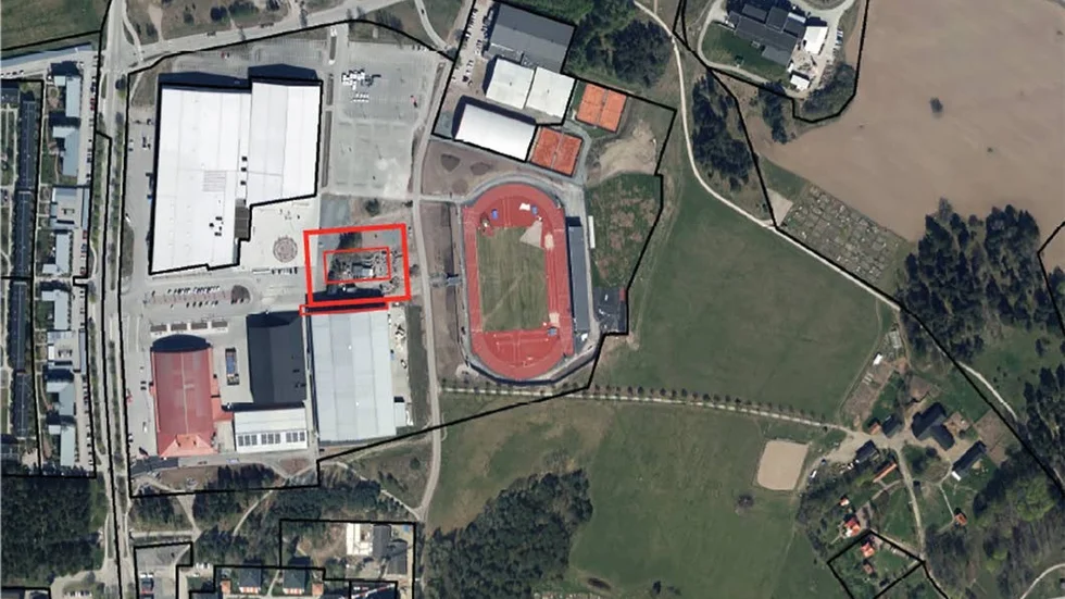 Den nya arenan på Gränby sportfält ska ligga där den röda kvadraten är inritad, strax norr om Relitahallen.