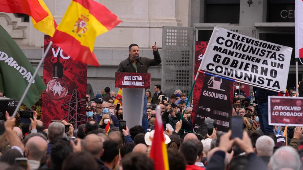 Vox partiledare Santiago Abascal under ett tal i Madrid. Arkivbild.