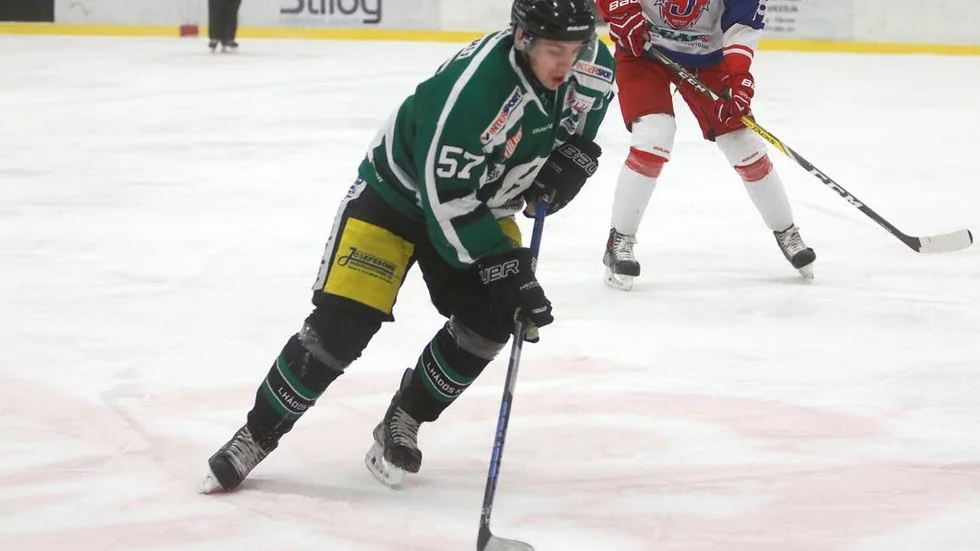 Nätade. Marcus Haglund stod för det viktiga 2–2-målet.