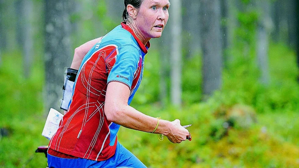 Lena Turesson ångar på mot seger.