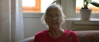 Anna-Britt Olofsson, 90 år