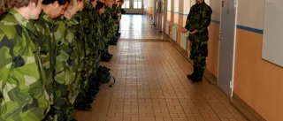 Ungdomar redo för fjällmarsch