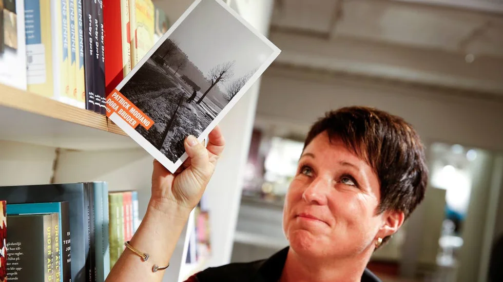 Bokletande. Anette Thyni hittade igen Nobelpristagaren efter en kontroll i databasen. Och inte bara en titel.