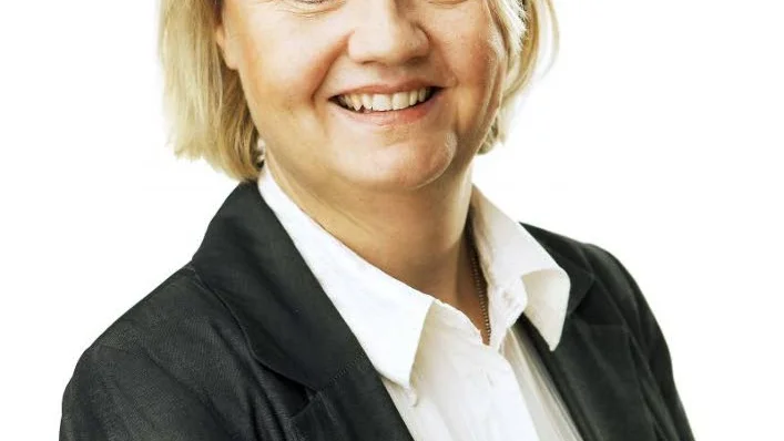 Ursula Berge, samhällspolitisk chef hos Akademikerförbundet SSR, skriver regelbundet på sidan 2 i NSD.