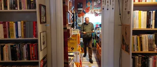 Han hittade sällsynta Kafka-böcker i ett ödehus