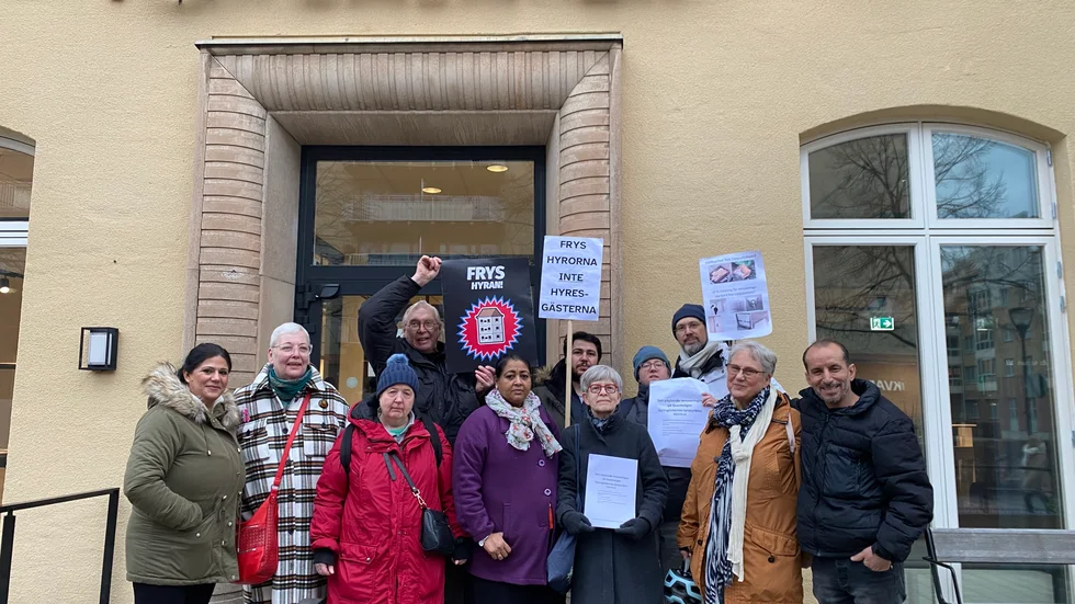 "Det har varit två och ett halvt år av helvete för oss som bor här", säger Maria Jonsson som bor i ett av de drabbade lägenhetshusen på Granitvägen.