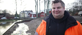 Fiskarna får julklapp – vattentrappan vid Trosa kvarn öppen ✓Arbetare räddade 20 ålar: "Kan nu vandra tillbaka till havet”