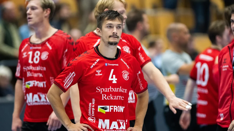 Högersexan Carl Gabrielsson.
