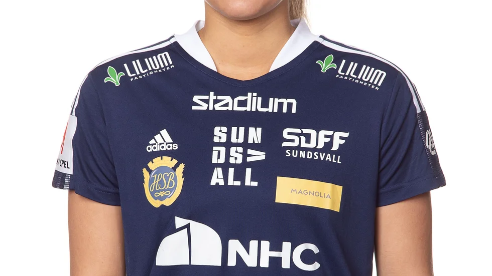 Skelleftetjejen Sofia Lindmark lämnar Sundsvalls DFF efter två säsonger för spel i Umeå IK.