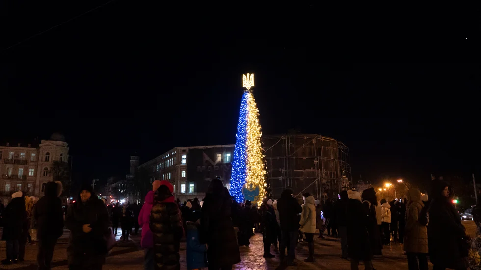 Julgranen mitt i Kiev på måndagen.
