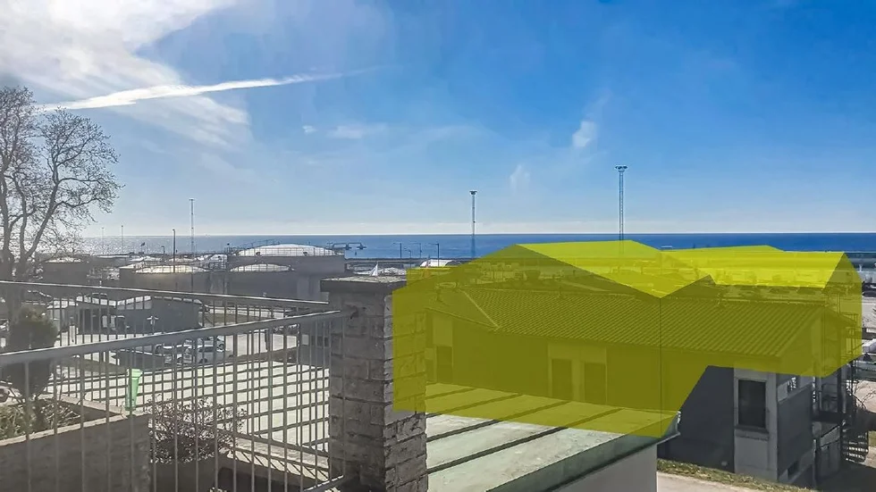 I detaljplanen finns ett fotomontage som visar den nya hotellbyggnaden i förhållande till den befintliga, med utsikt från nedersta våningen i bostadsrättsföreningen Valnöten. Föreningen är inte nöjd och överklagar.