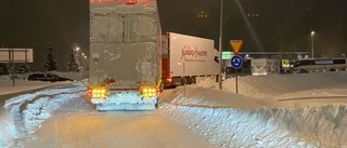 Trafikkaos i Skellefteå – långa köer på flera platser under kvällen