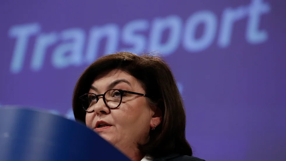 Rumänska Adina Valean är EU-kommissionär med ansvar för transportfrågor. Arkivfoto.