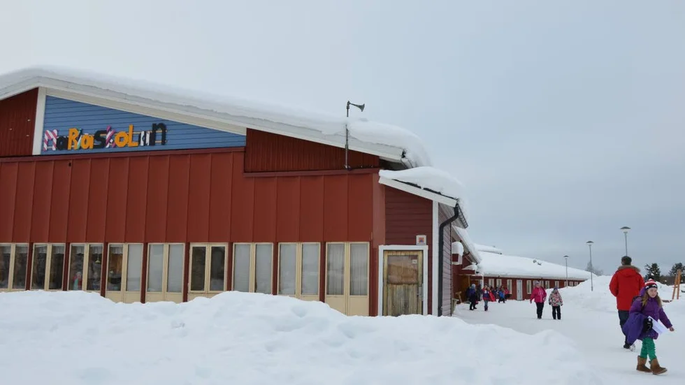MISSFÖRSTÅND. Eleverna vid Mariaskolan fick förskjuta lunchrasten. Matsalen var obemannad till en början på måndagen, på grund av ett missförstånd.