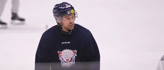 LHC-doldisen som alltid spelar: "Sebbe tar hand om oss"