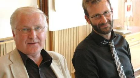 Socialnämndens ordförande, Bertil Sundqvist och socialchefen, Mikael Lekfalk, Kalix
