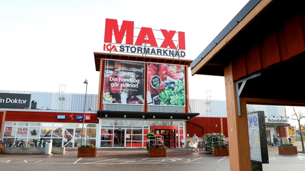 En 39-årig man har friats av hovrätten för att ha stulit en USB-kabel på Ica Maxi.