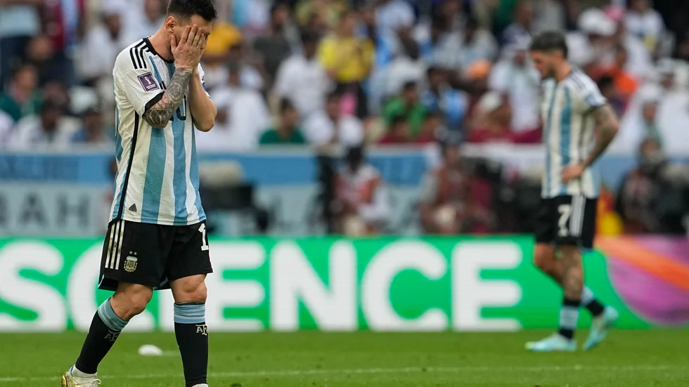 Lionel Messi och hans Argentina måste studsa tillbaka mot Mexiko.