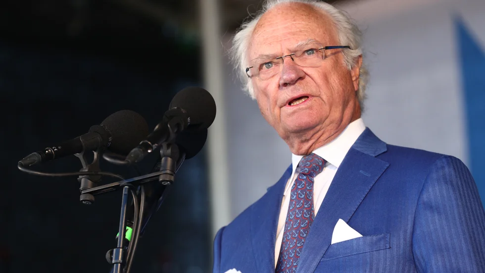 Kung Carl Gustaf borde i egenskap av statschef föreslå statsminister, enligt SD:s Björn Söder.
