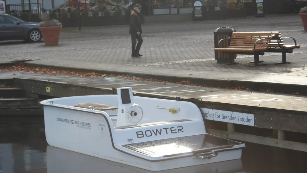Bowter, fotograferad förra hösten vid Fiskarehamnen. Ett 20-tal båtar producerades i år, en av dem låg i Västervik.