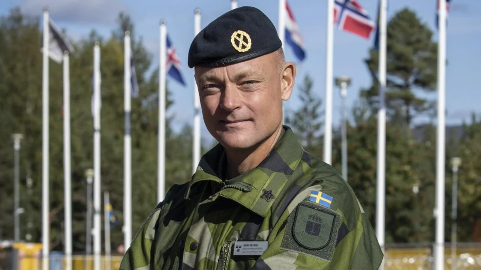 Johan Pekkari, med ett militärt förflutet i Kiruna, är en av personerna bakom de militära råden till regeringen, som överlämnades av ÖB på tisdagen. 