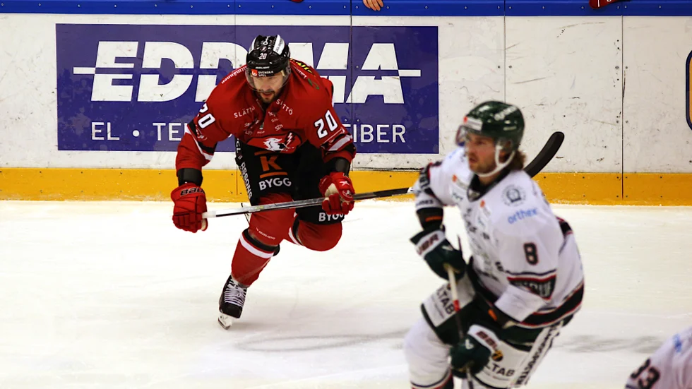 Marcus Eriksson var tillbaka – och spelade huvudrollen i "Himpa". Hans två mål mot Tingsryd låg bakom segern.