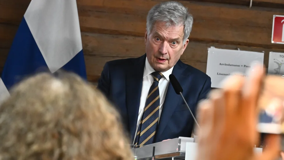 Finlands president Sauli Niinistö har tidigare sagt att han inte kommer att vänta med att skriva under riksdagens Natobeslut. Arkivbild.
