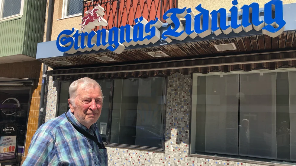 Trotjänaren på Strengnäs Tidning, Sven-Erik Ejeborg, avled hastigt på torsdagen. Han arbetade på redaktionen i 37 år. Bilden är tagen av sonen Johan under "Ejes" sista besök i Strängnäs.