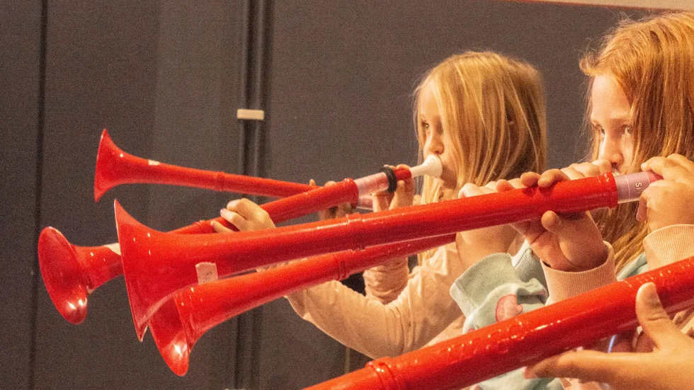 Med hjälp av pedagoger från Kulturskolan på Gotland har El Sistema funnits på Gråboskolan och Högbyskolan sedan 2018.
