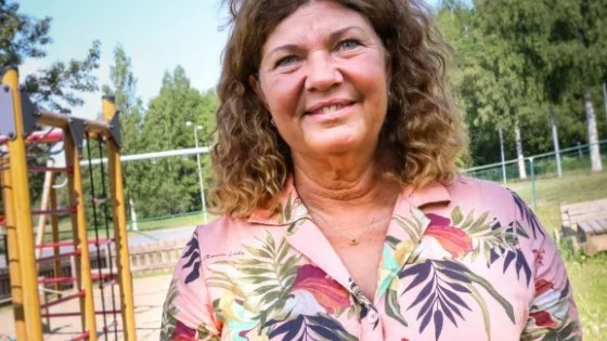 Karin Granberg säger i avsnittet att man måste ha en god tandhälsa innan man startar behandlingen annars kan man få problem.