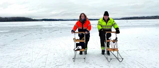 Tjock skridskois i Bredsand men man åker på egen risk