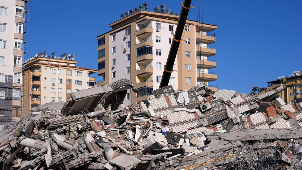 Förstörd byggnad i Gaziantep efter jordbävningen i Turkiet. Arkivbild.