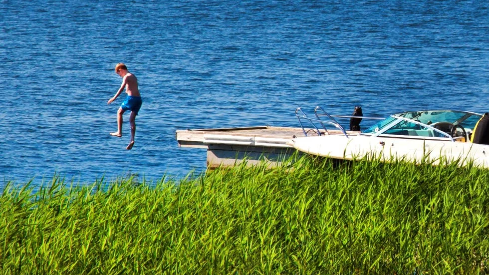 Närheten till havet är något som lockar besökare till socknen.