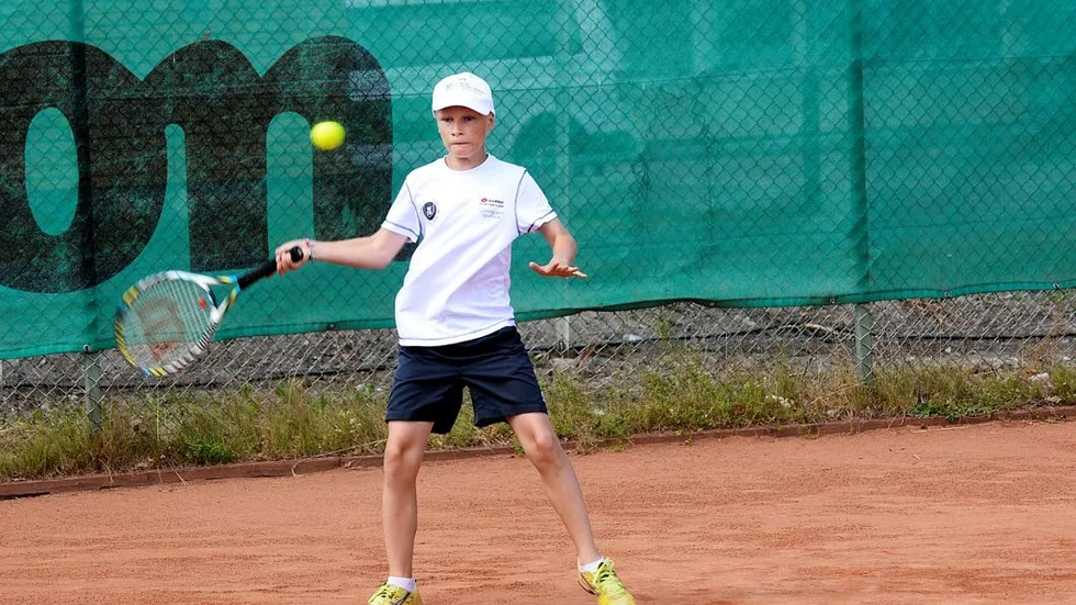 Servestark. Ludvig Östs starkaste vapen är hans serve.