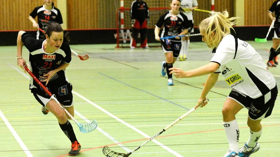 WIBK:s Emma Askbrant Pecher (svart) stod för en assit i bortamatchen mot Ingelstad.