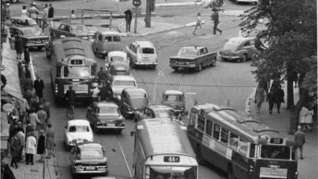 Det var länge sedan högertrafikomläggningen ägde rum.Foto: Scanpix