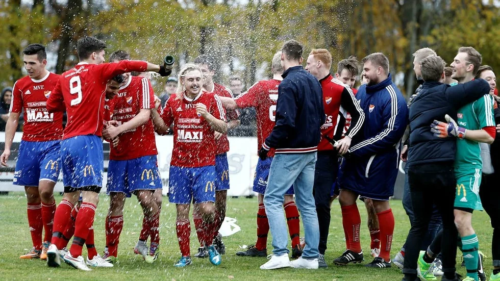 Segern är klar och Boren kan börja fira att de nästa säsong spelar i trean.
