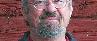 Stefan brinner för ayurvedamedicin