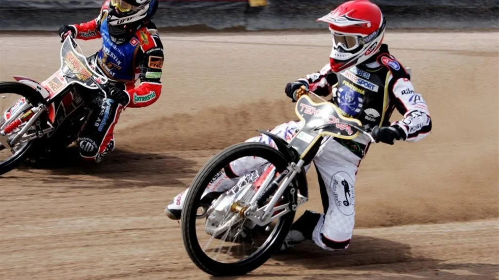 Anton Rosén körde in åtta poäng i kvalet till Vetlandacupen. Piraterna får köra B-final på lördagen.