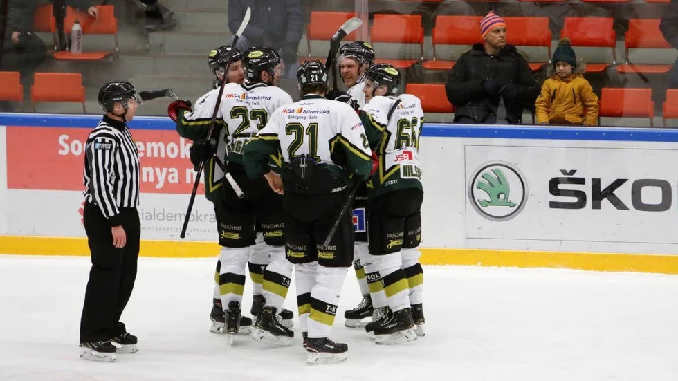 ESK Hockey hoppas få måljubla i bortamatchen mot Östersund.