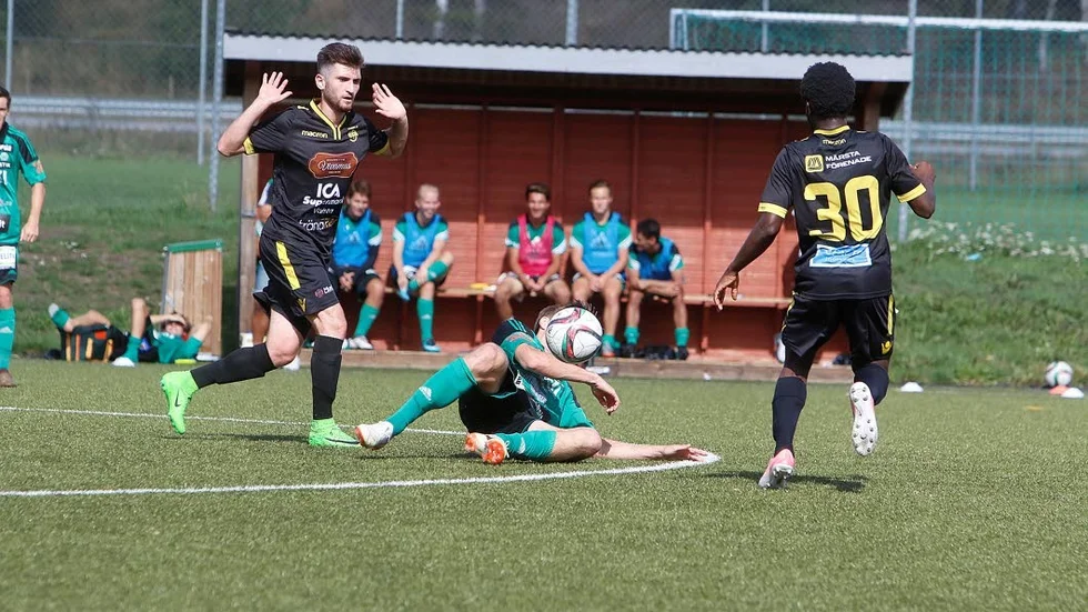 Ny svår konstgräsmatch stundar för Enköping.