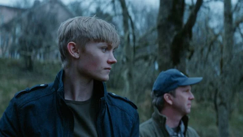 Debuterar på vita duken. Popstjärnan Ulrik Munther debuterar som skådespelare i rollen som den unge mördaren John i Magnus von Horns hyllade debutfilm "Efterskalv".