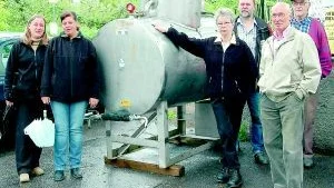Upprörda. Här är bara några av alla de Överumsbor som är på krigsstigen när det gäller vattnet i samhället. Från vänster  Jessica Wahlström, Ingela Edman, Maja Peltonen, Peter Blomberg, Fritz Steinkirchner och Per-Inge Karlsson.