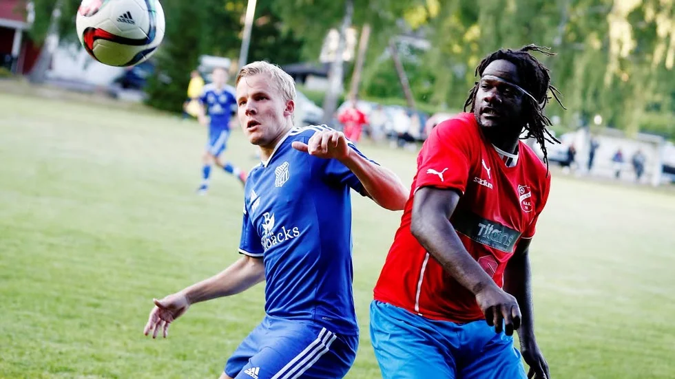 Sunday Eyenga spelar för FFK i höst.
