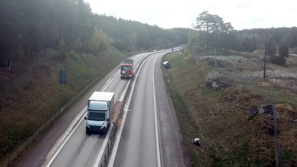 Flera fordon var inblandade i trafikolyckan på E22 på fredagsförmiddagen.