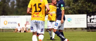 Kapten Thern sågar "Portens" underlag