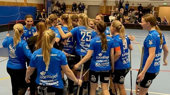 Alunda IBF är inne i ett sanslöst stim för stunden i allsvenskan. Laget har sju raka segrar och är på väg att klara nytt kontrakt trots att hälften av lagen i serien riskerar att åka ur.